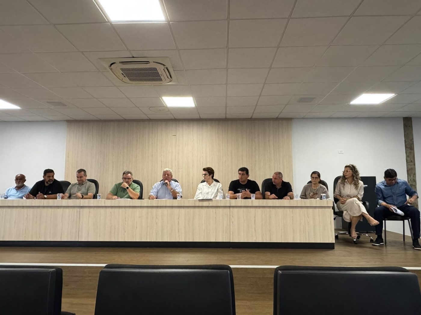 Jornal Ilustrado - Prefeitura anuncia edital para nova concessão do transporte coletivo em Umuarama