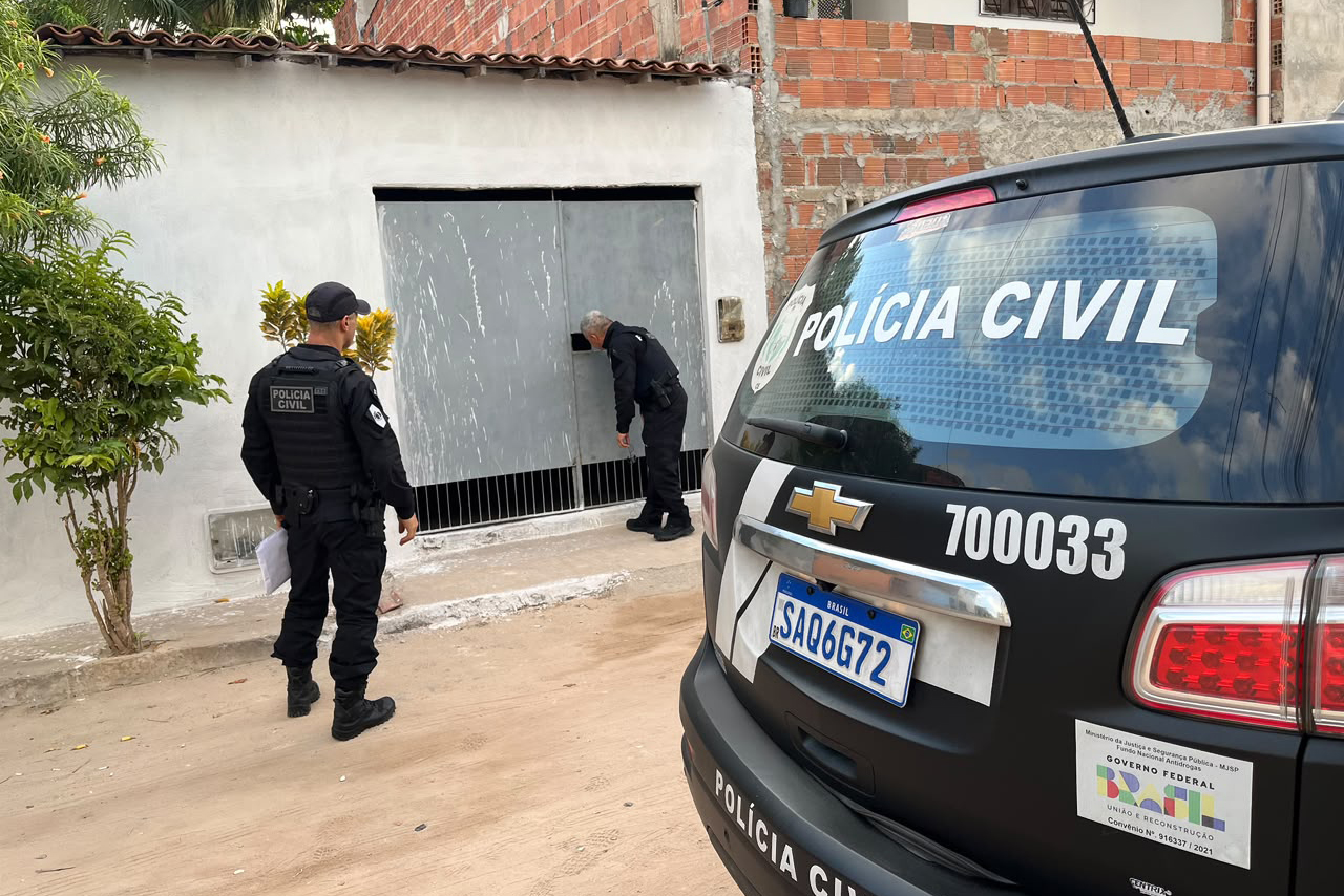 Jornal Ilustrado - Polícia Civil cumpre 32 mandados contra grupo suspeito de golpe do falso advogado
